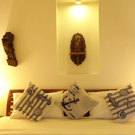 Vala House Hotel Cherai Beach ภายนอก รูปภาพ