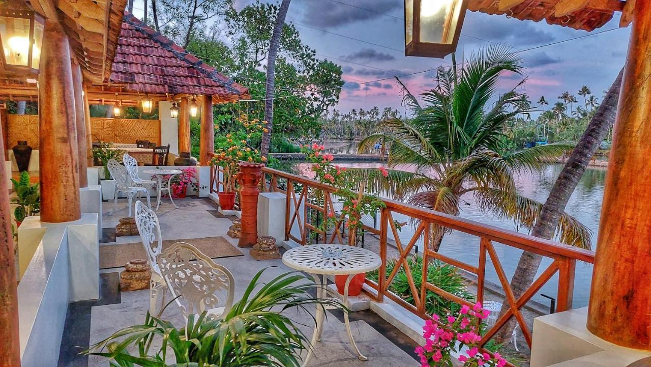 Vala House Hotel Cherai Beach ภายนอก รูปภาพ